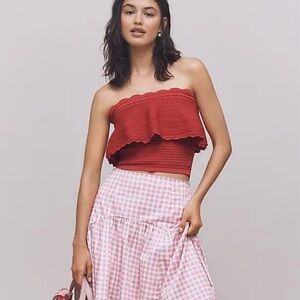 NEW with Tags ANTHROPOLOGIE
Knit Ruffle Tube Top - Teaberry - Size XS